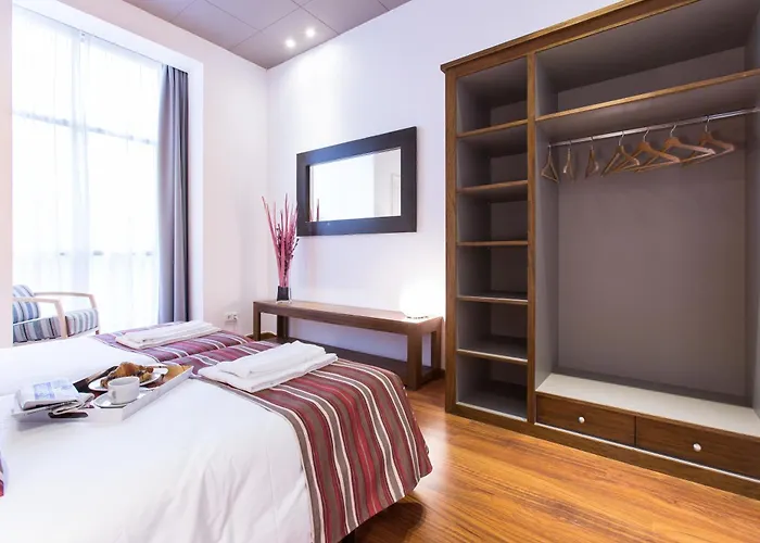 Serennia apartamentos Ramblas - Placa Catalunya