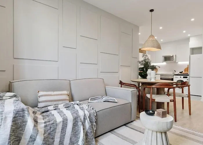 Pompei - 2 Bedrooms, Balcony And Terrace In Ciutat Vella