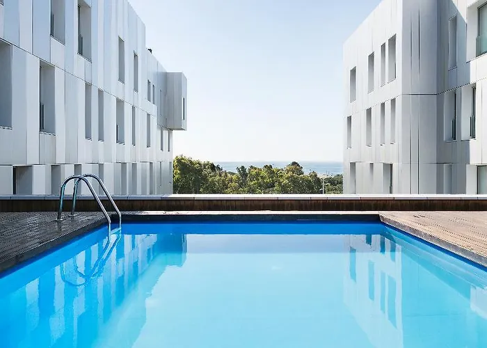 Lugaris Beach Apartments