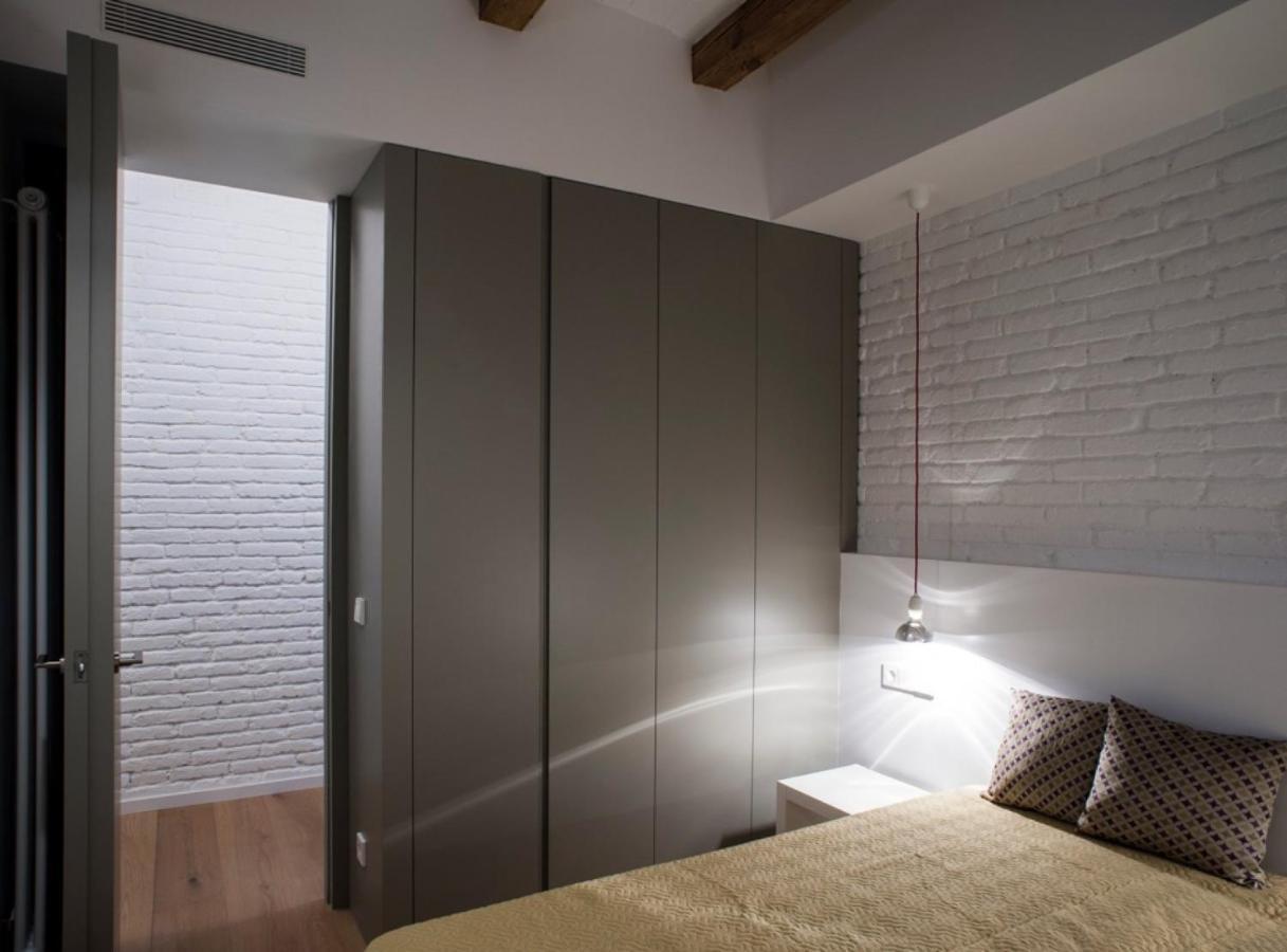 Apartment Flat San Antoni Villaroel/apartment Barcelona