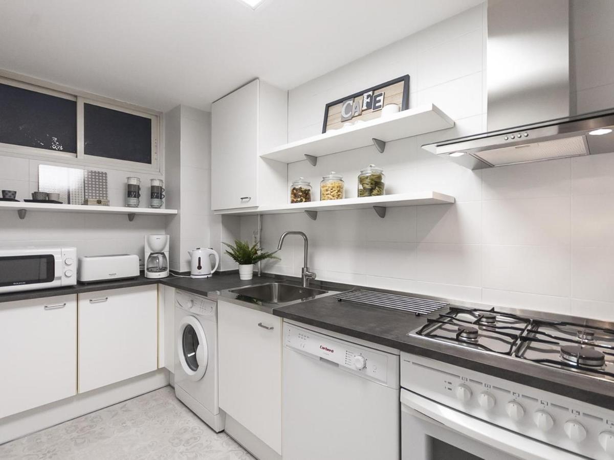 Lets Holidays In Sant Martí Barcelona