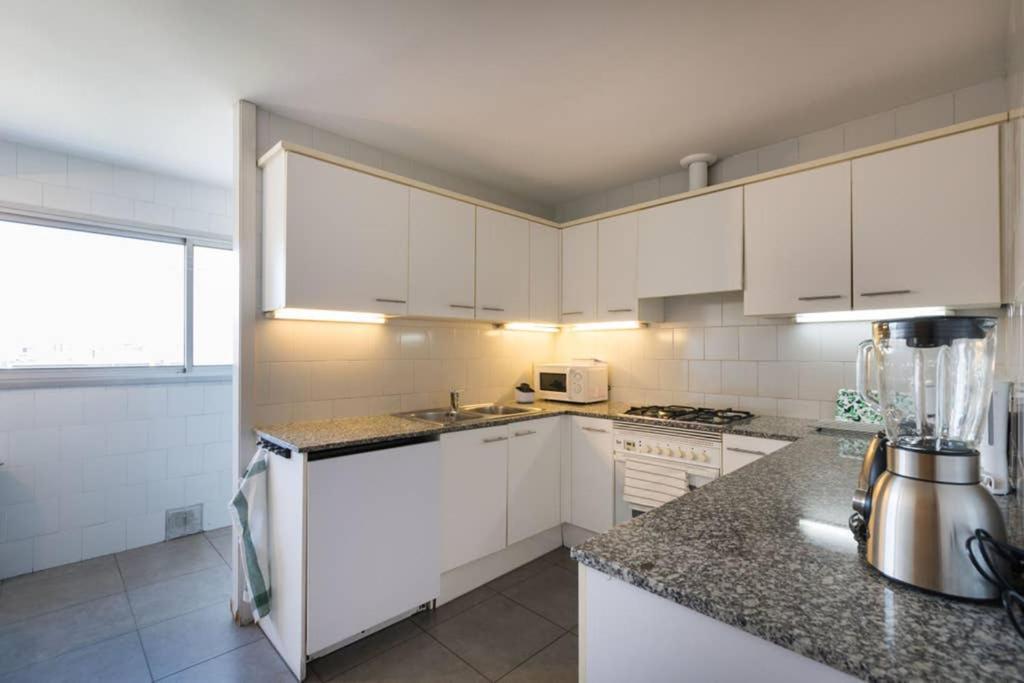 Sea Views & Skyline Apartamento