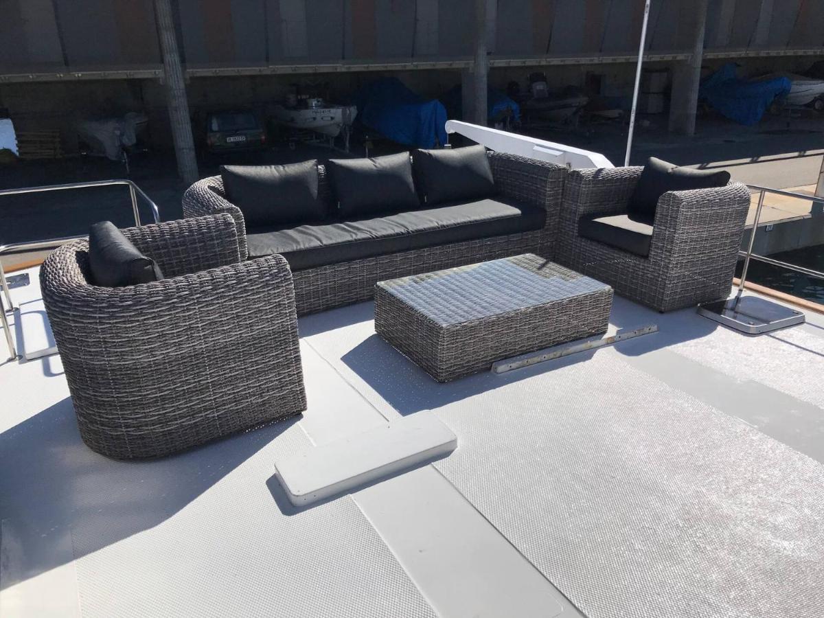 Hotel en barco Toro Barcelona