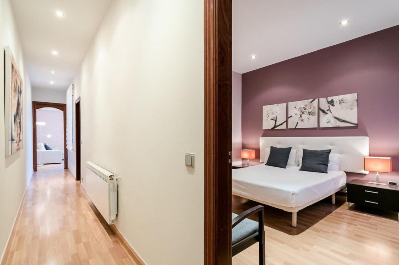 Fantastic 2 Bedroom 5 Minutes By Car From Plaza Catalunya Apartamento