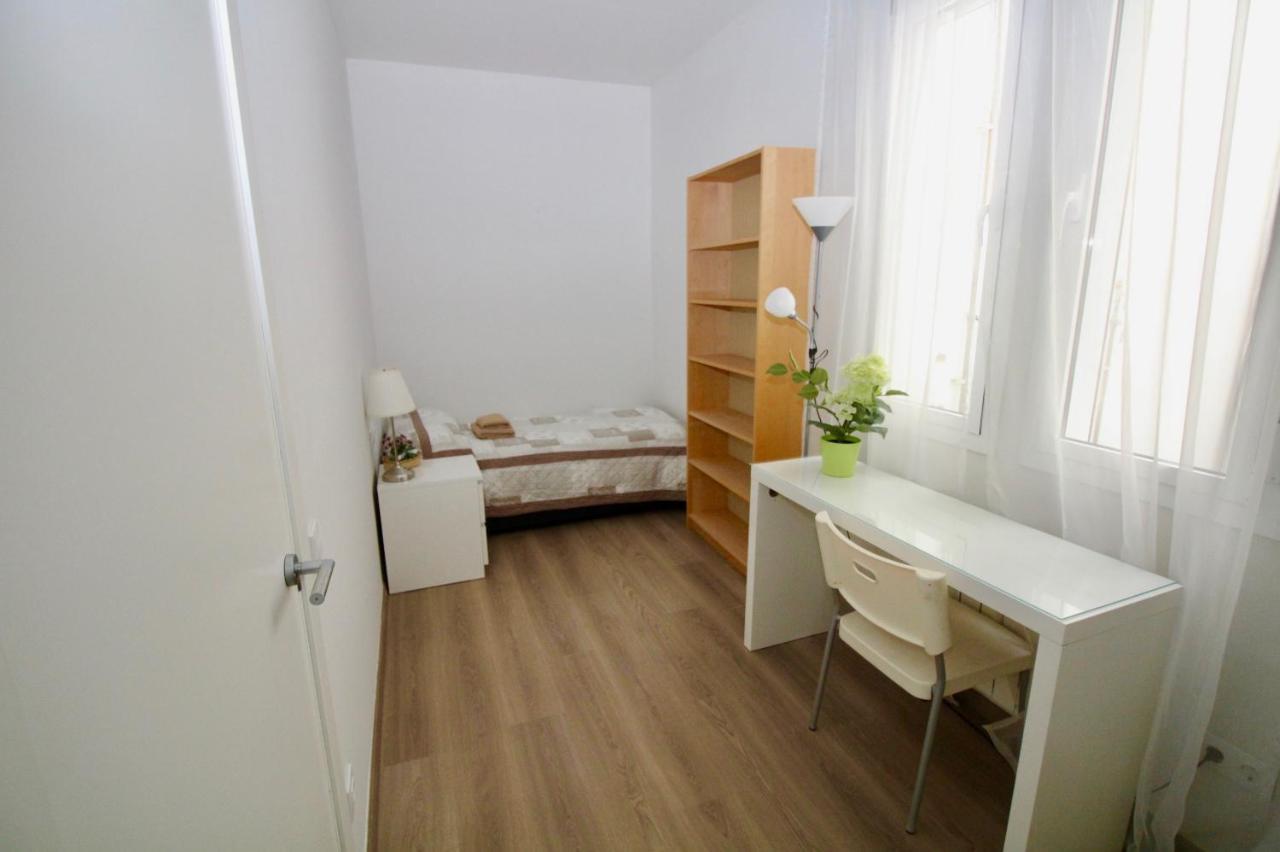 Habitación en casa particular Gran Via *