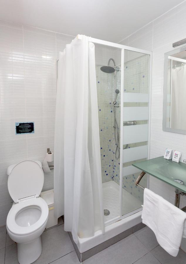 Easy Sants By Bossh! (adults Only) * Barcelona