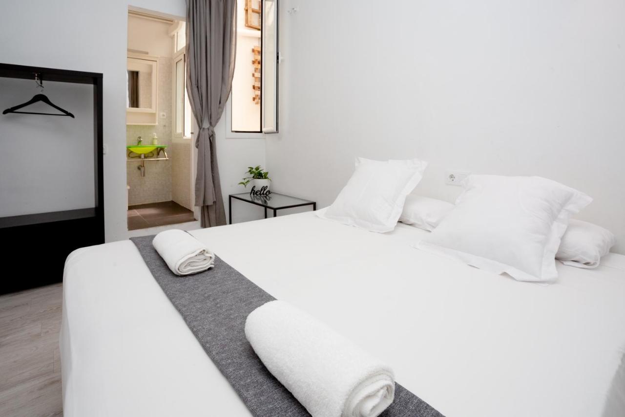 Easy Sants By Bossh! (adults Only) Hostal Barcelona