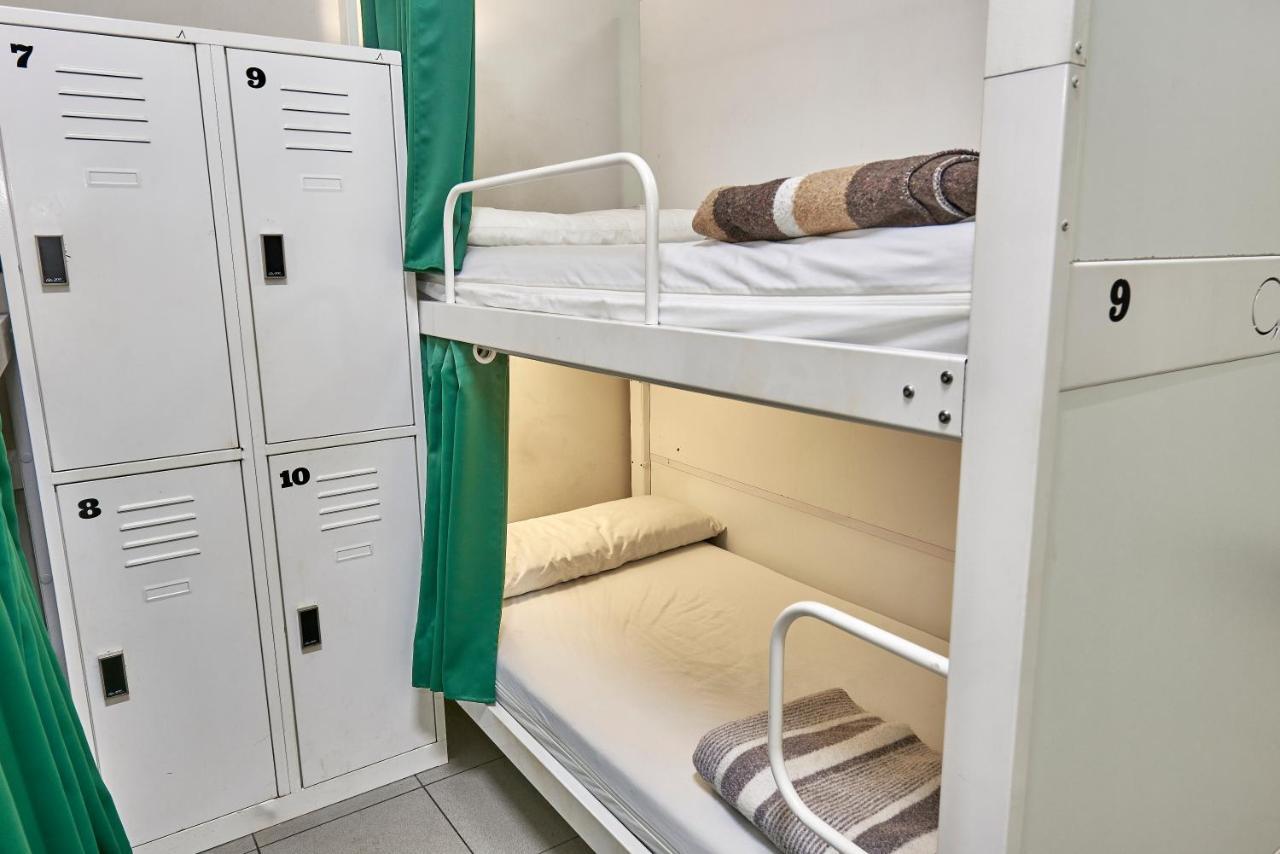 Hostal Hola Eixample *