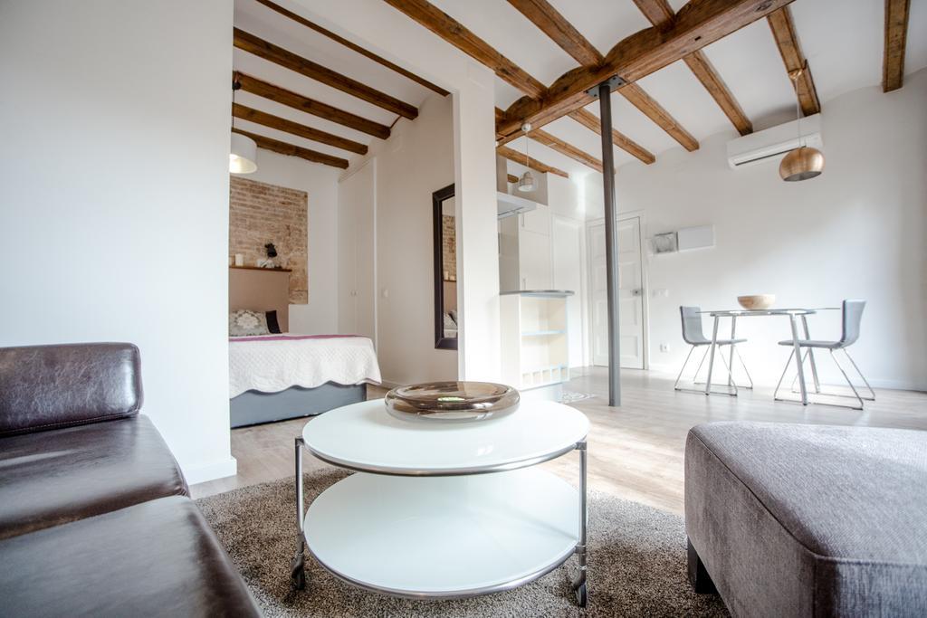No 15 - The Streets Apartment