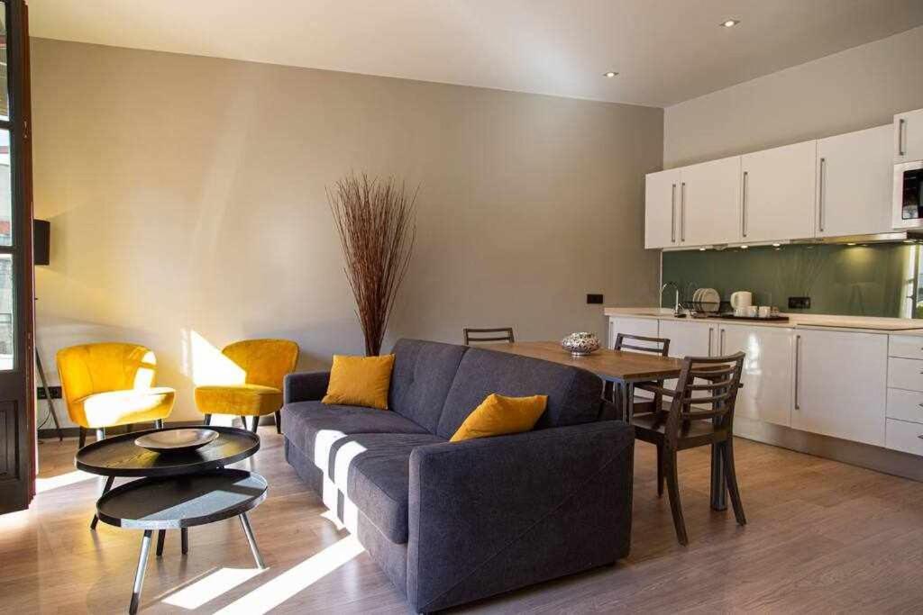 Inspired By Enjoyapartments * Barcelona