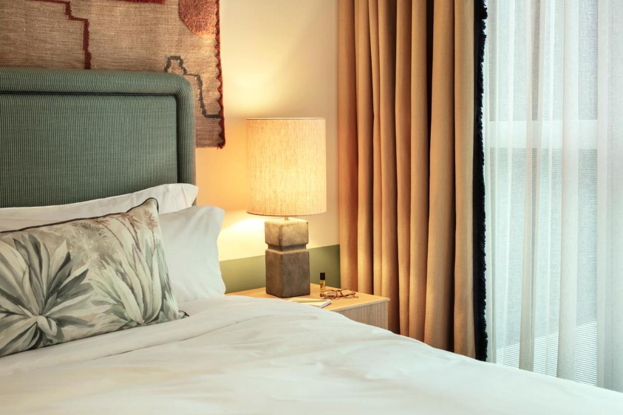 Hotel The Hoxton, Poblenou 4*