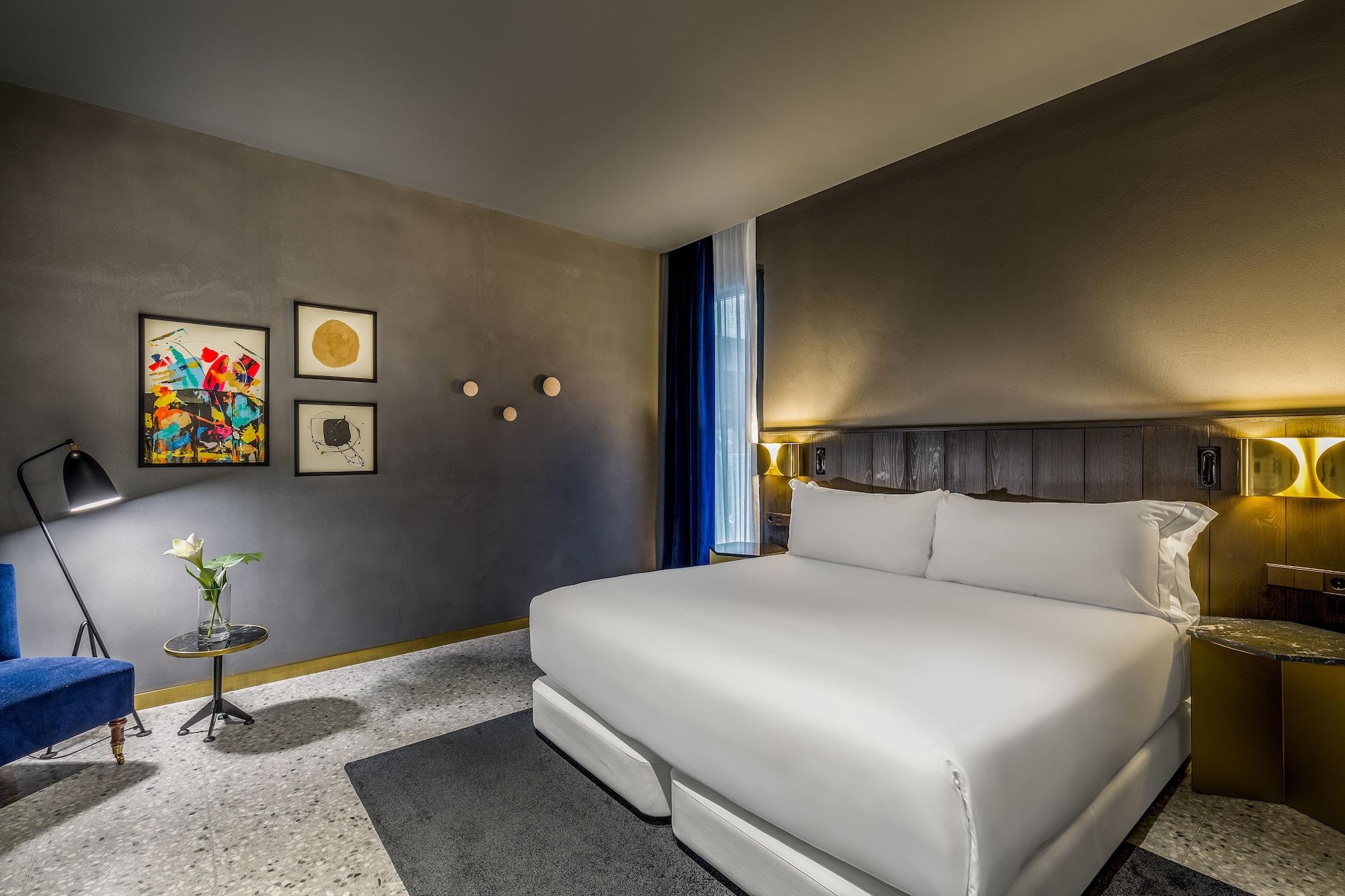 Mate Collection Gerard, Hotel