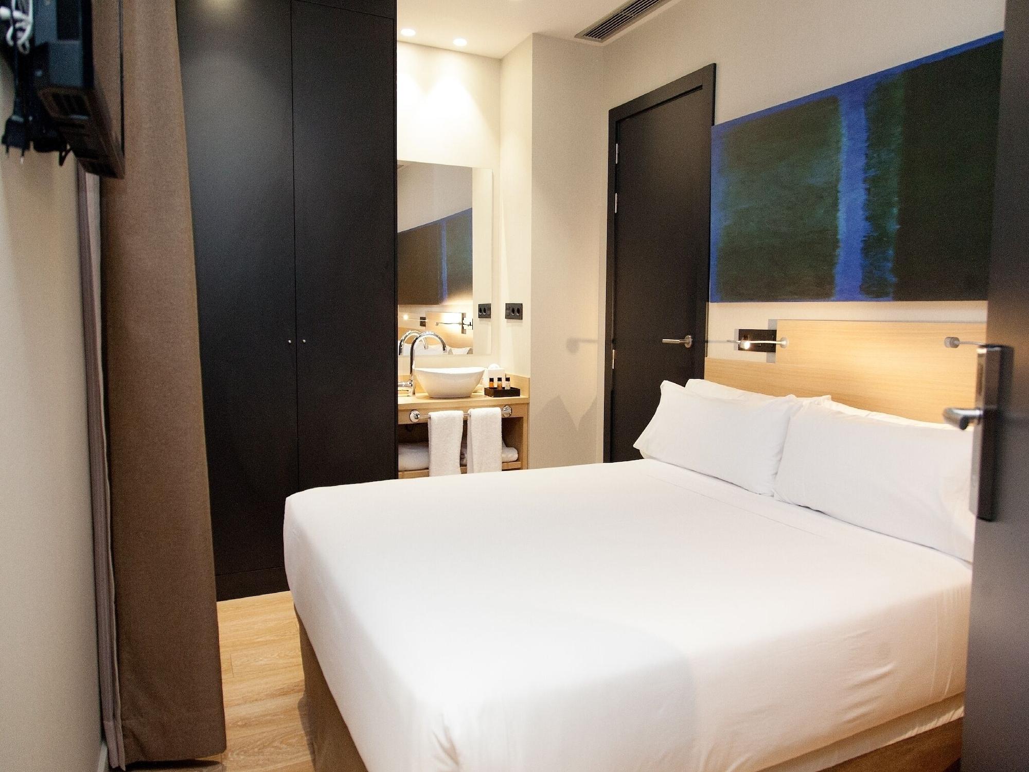 Hotel Ambit 4*