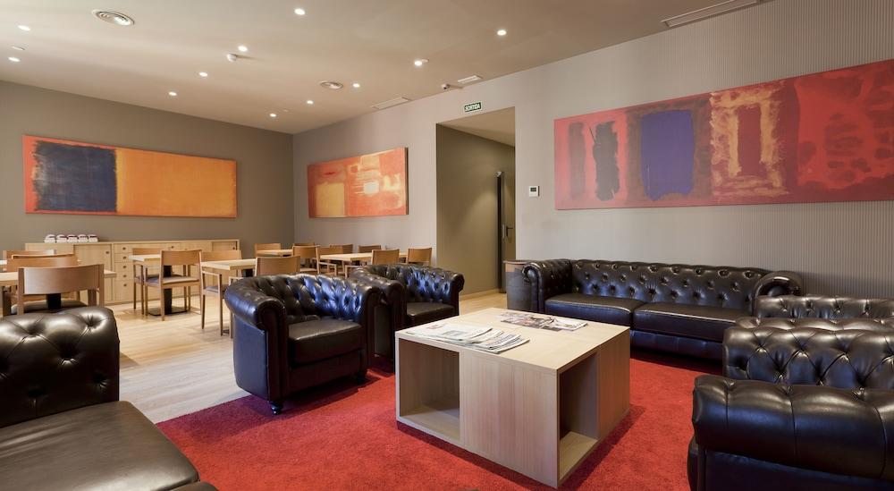 Hotel Ambit