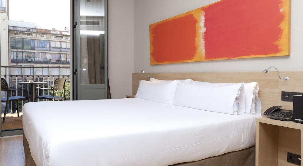 Hotel Ambit