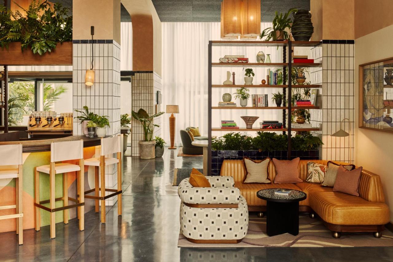 Hotel The Hoxton, Poblenou 4*