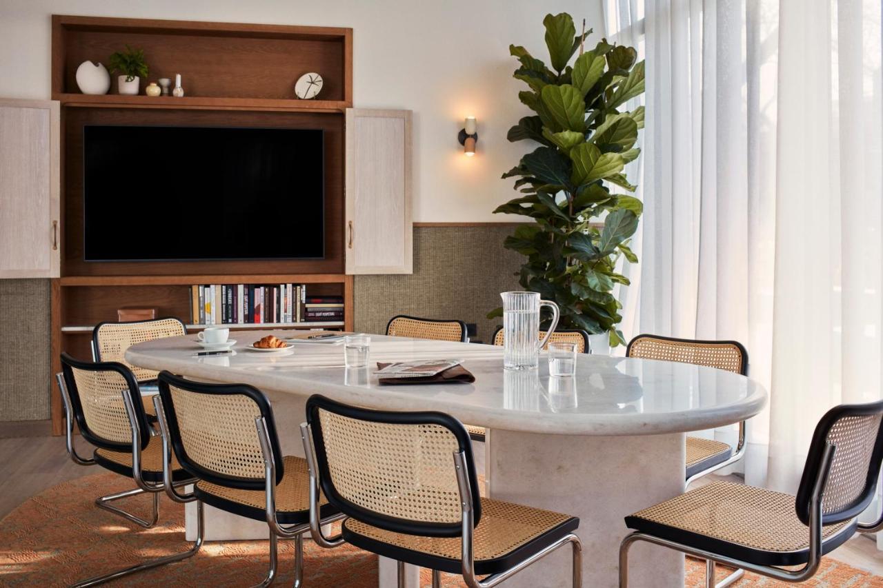 The Hoxton, Poblenou 4*