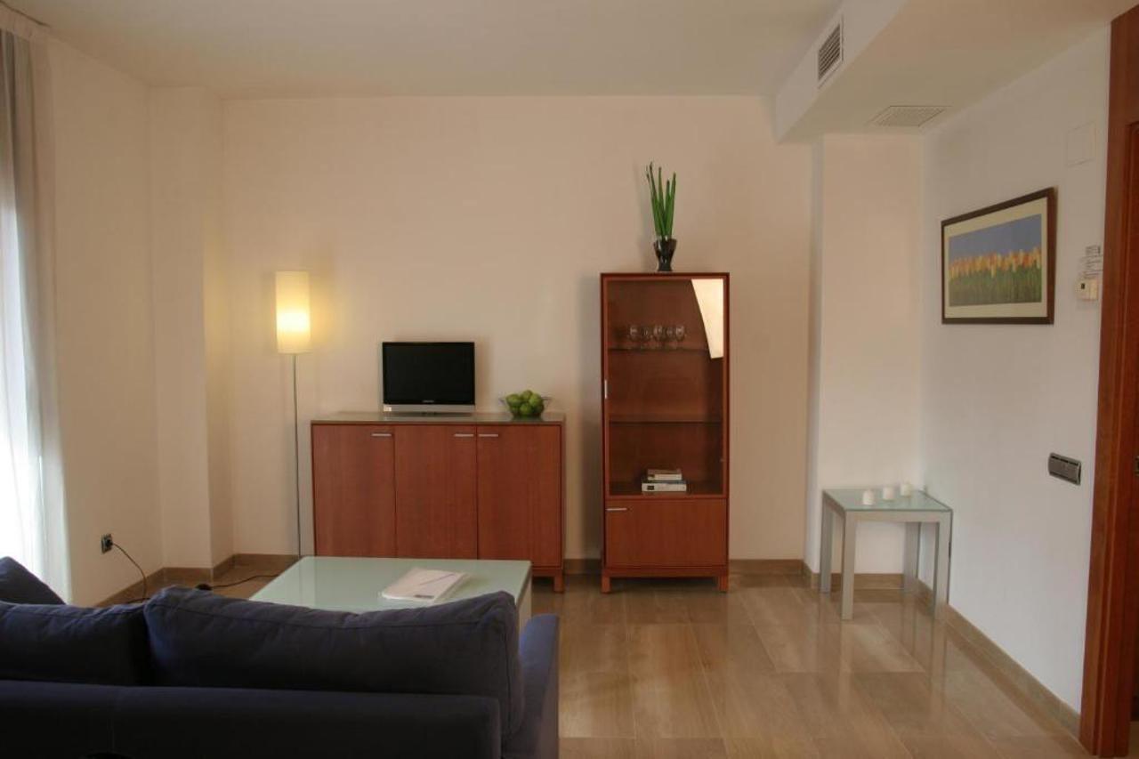 Aragó565 Apartahotel