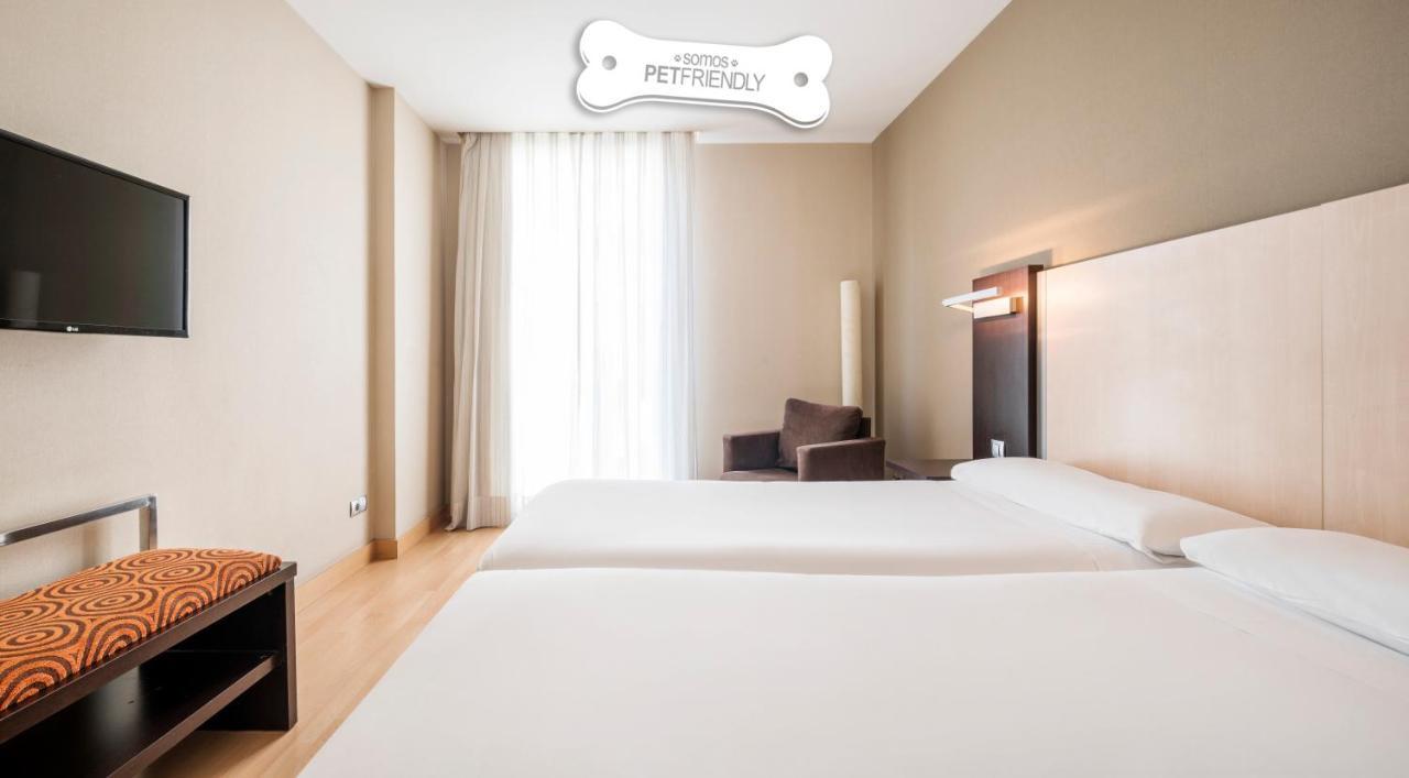 Ilunion Auditori Hotel 3*