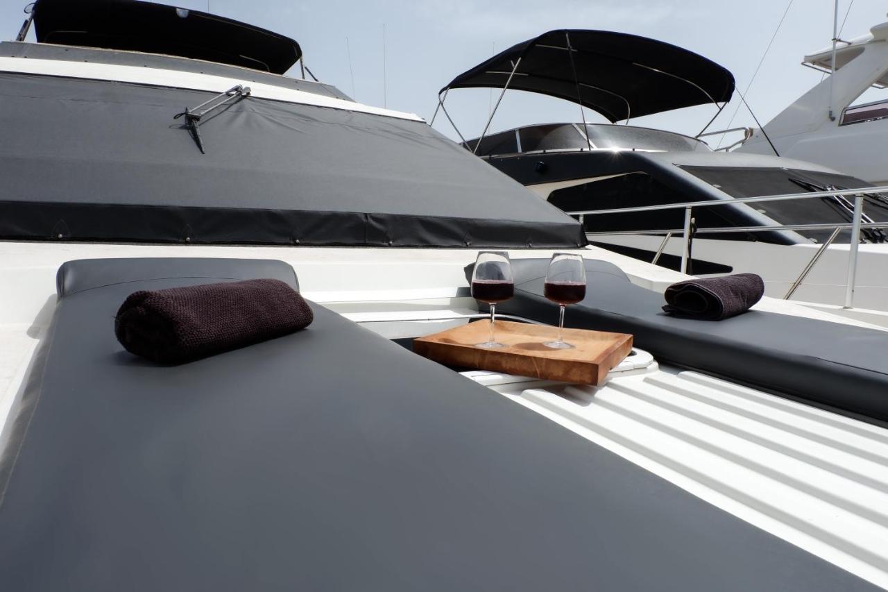 The Morgan Yacht Hotel en barco