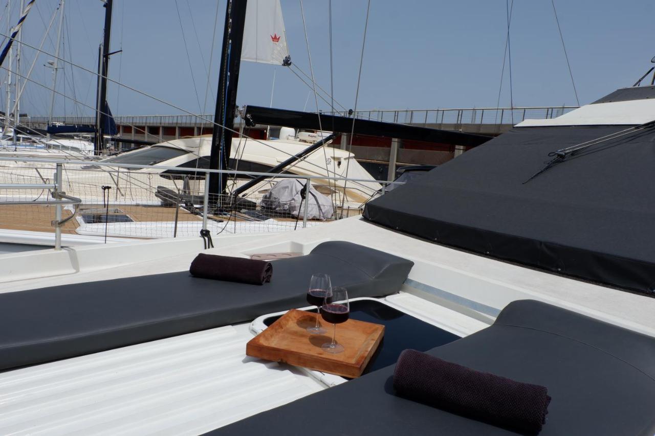 Hotel en barco The Morgan Yacht *