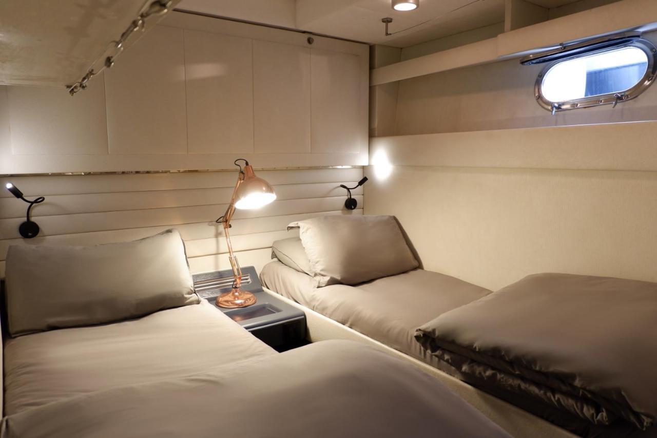The Morgan Yacht Hotel en barco Barcelona