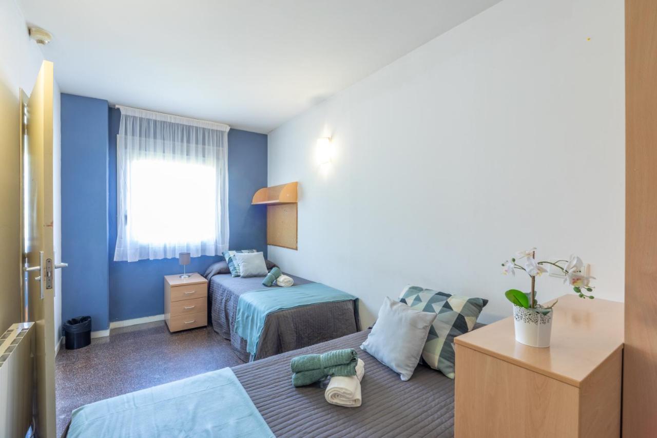 Residencia Universitaria Resa La Ciutadella Apartamento