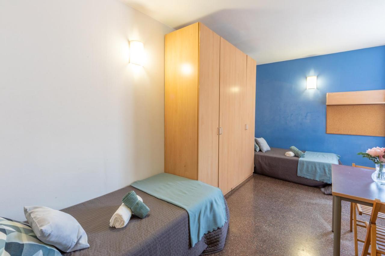 Residencia Universitaria Resa La Ciutadella Apartamento