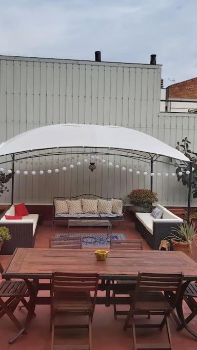 Small In Sants With Huge Terrace Homestay Barcelona