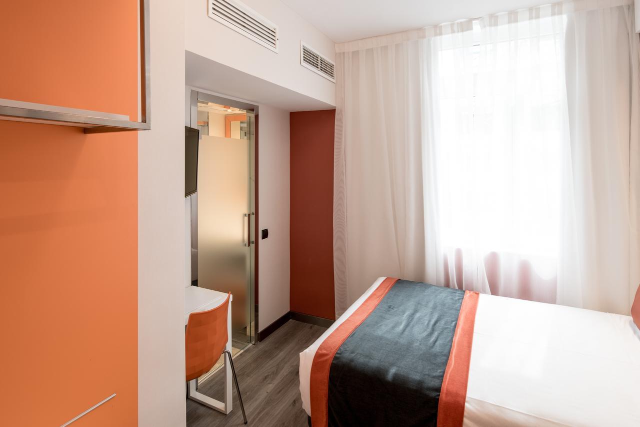 Hotel Catalonia Mikado