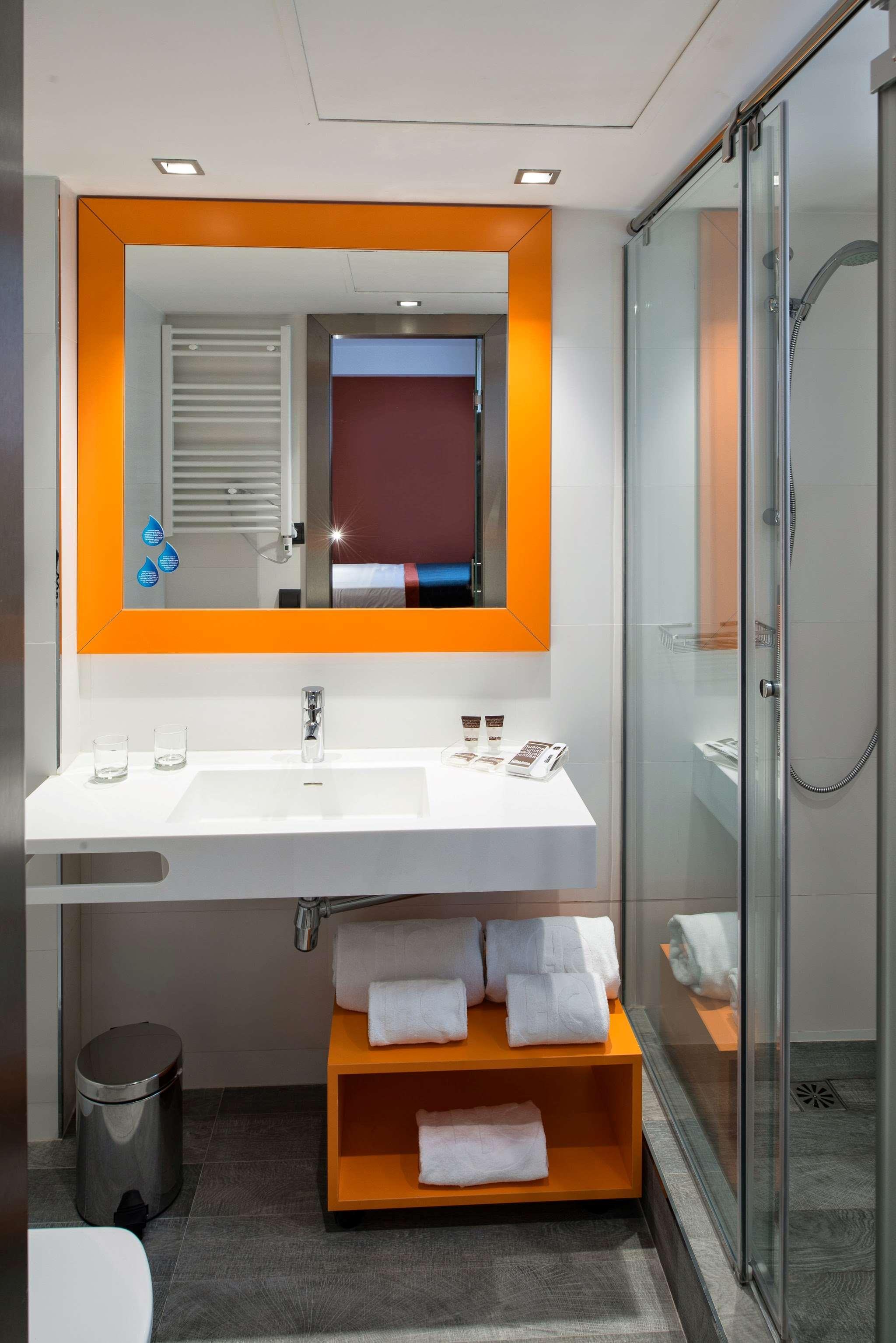 Hotel Catalonia Mikado 3*