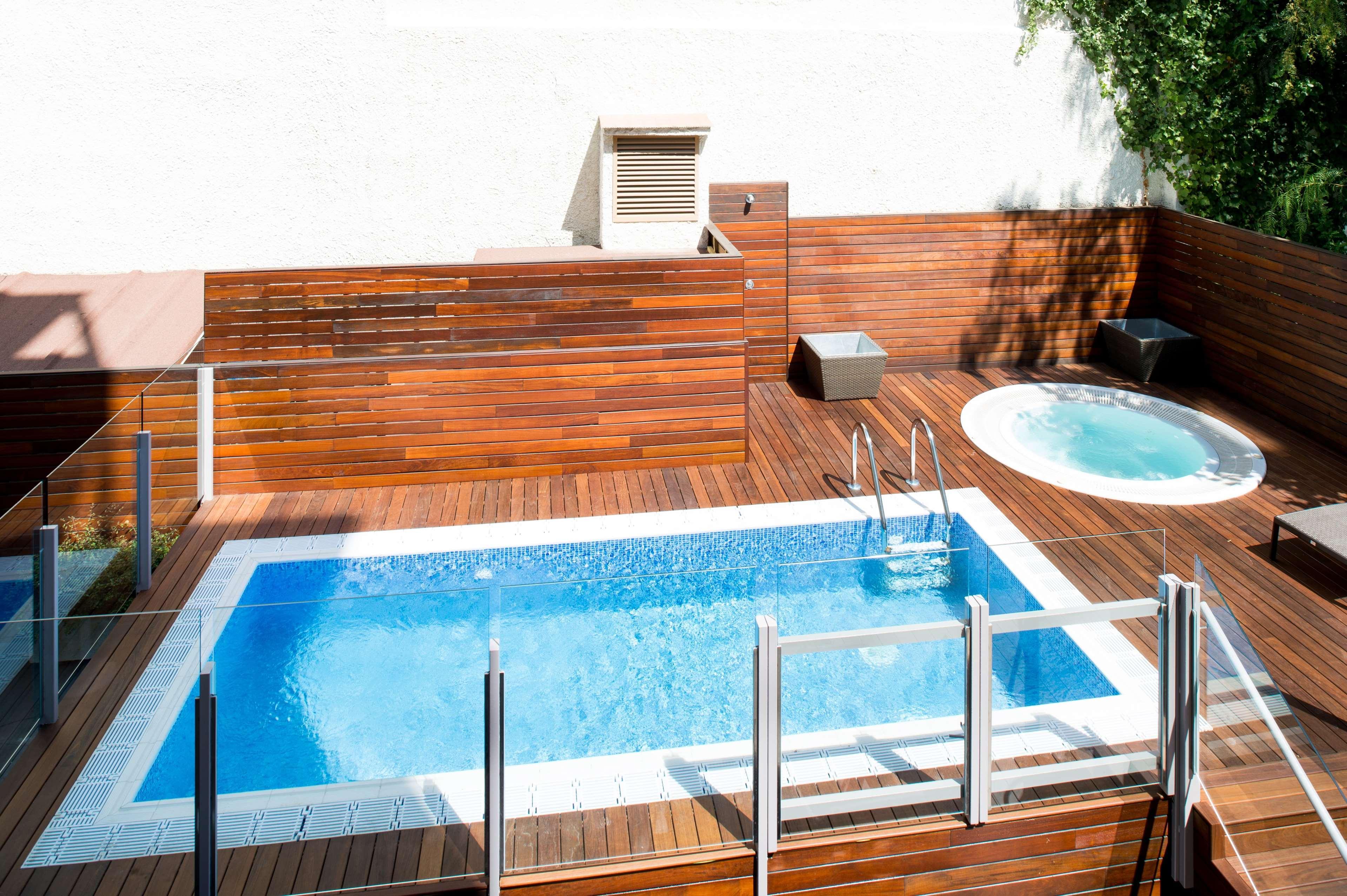 Catalonia Mikado Hotel 3*