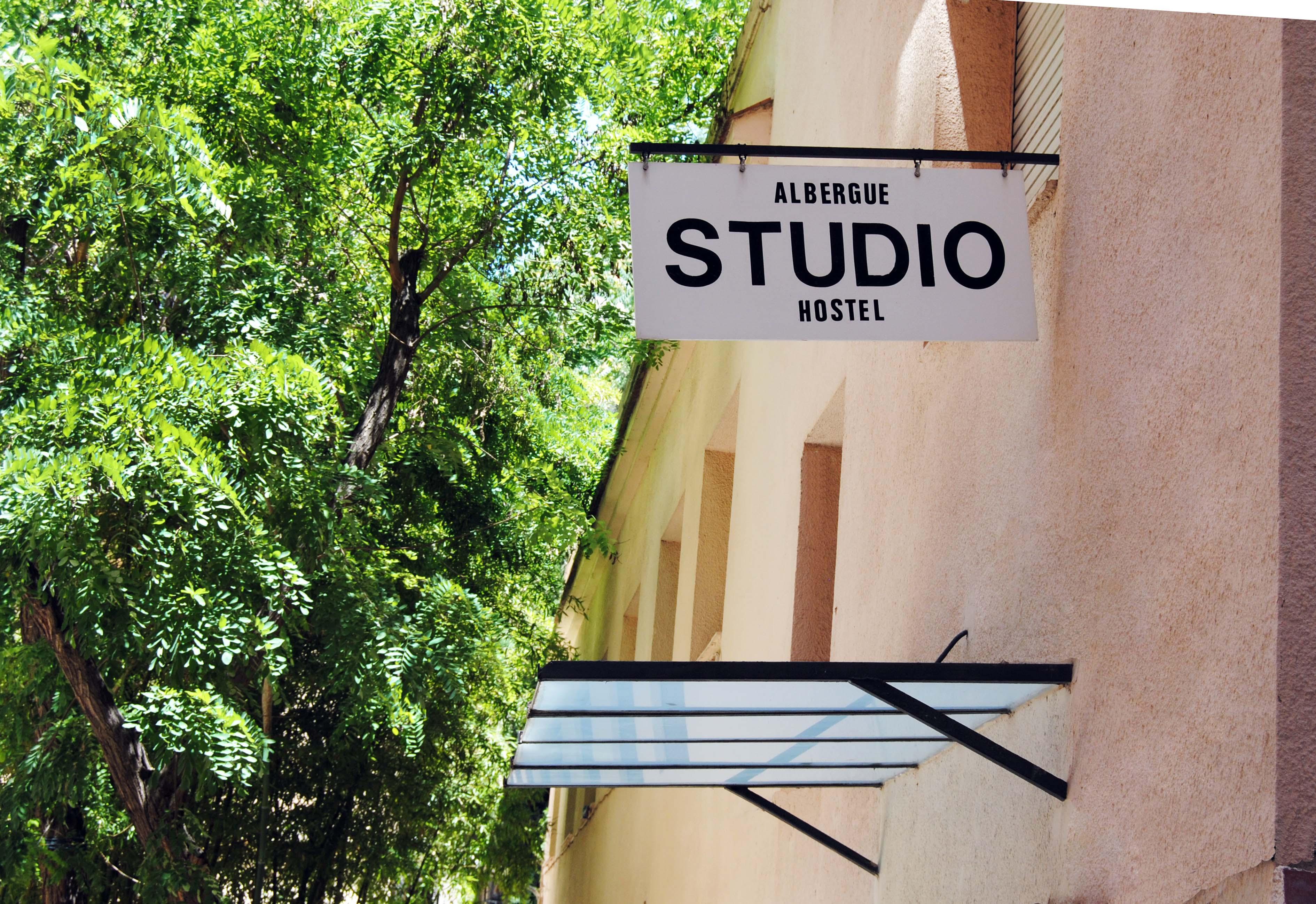 Residencia Albergue Studio Hostal