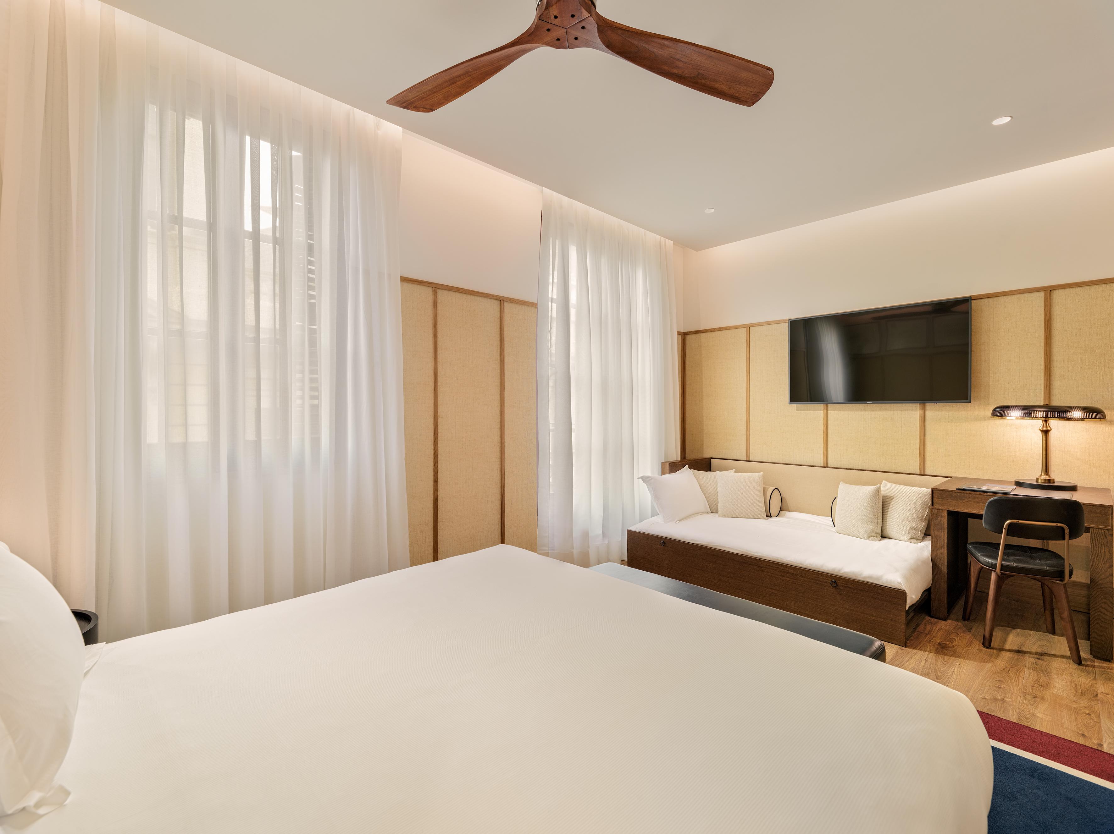 H10 Madison Hotel Barcelona