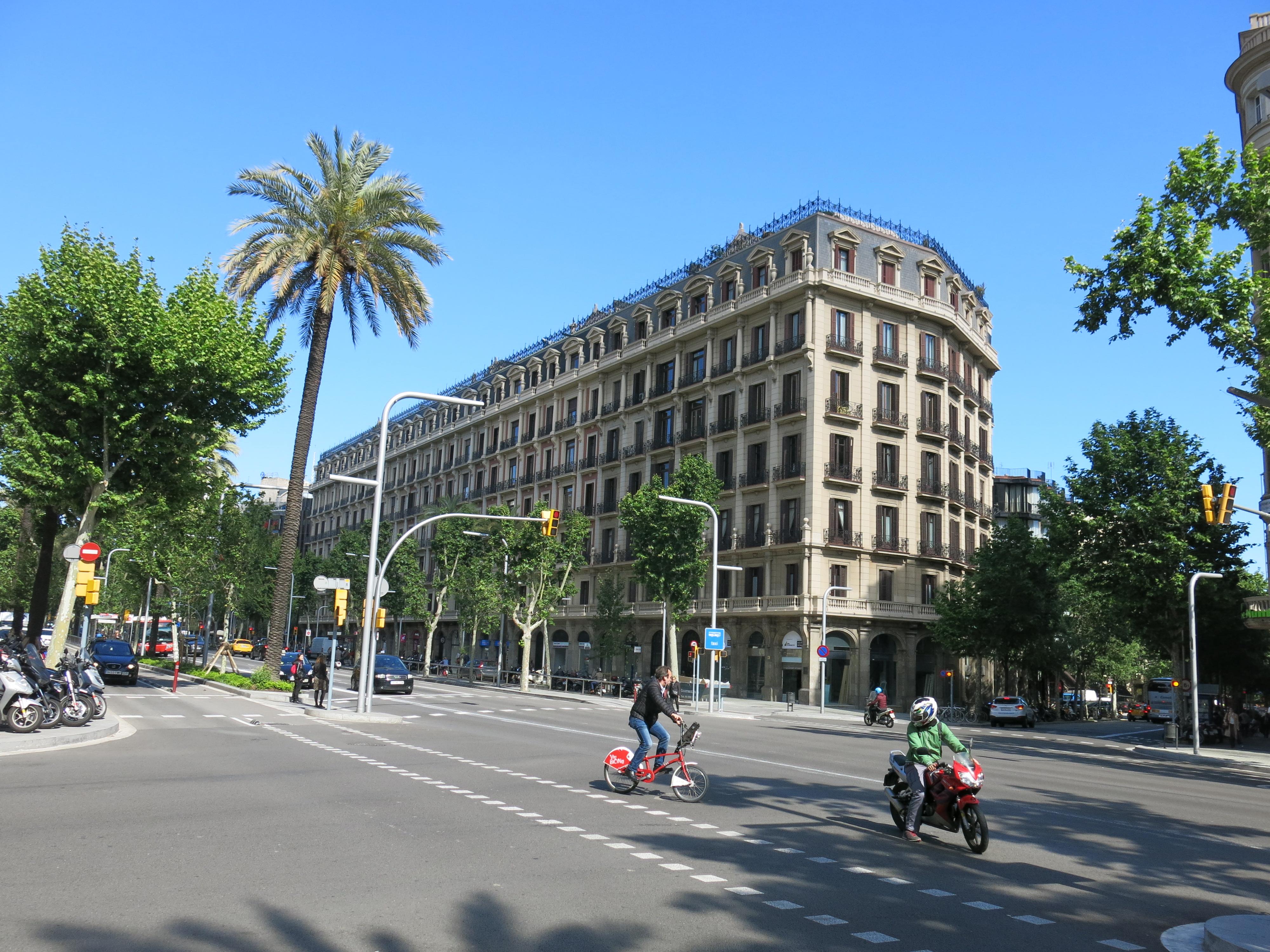 Principal B&bcn Bed and breakfast 3*