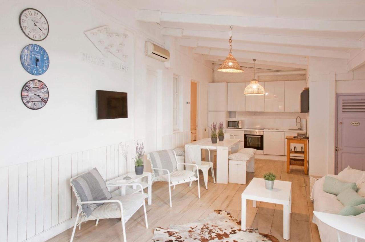 Fridays Flats Alba Villa *