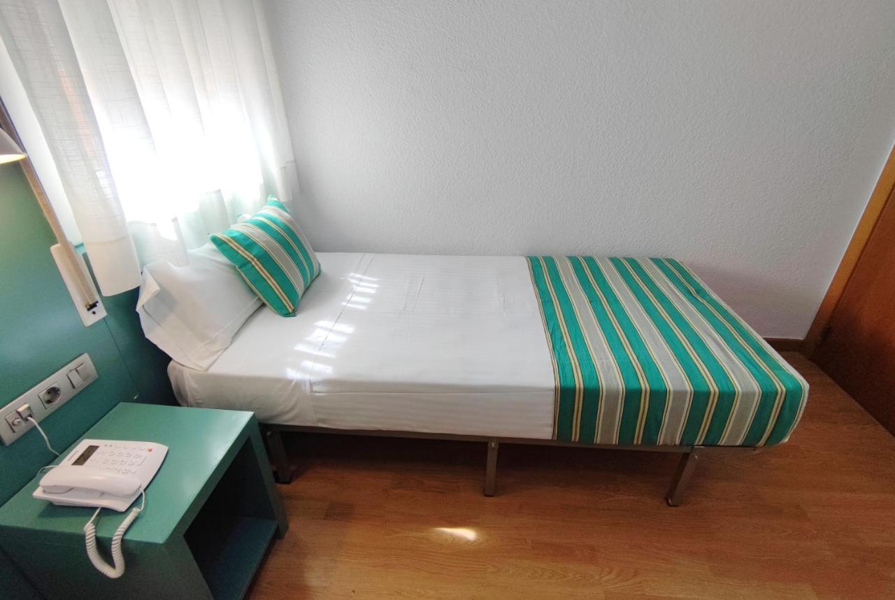 Guest house Yomo Bcn Port