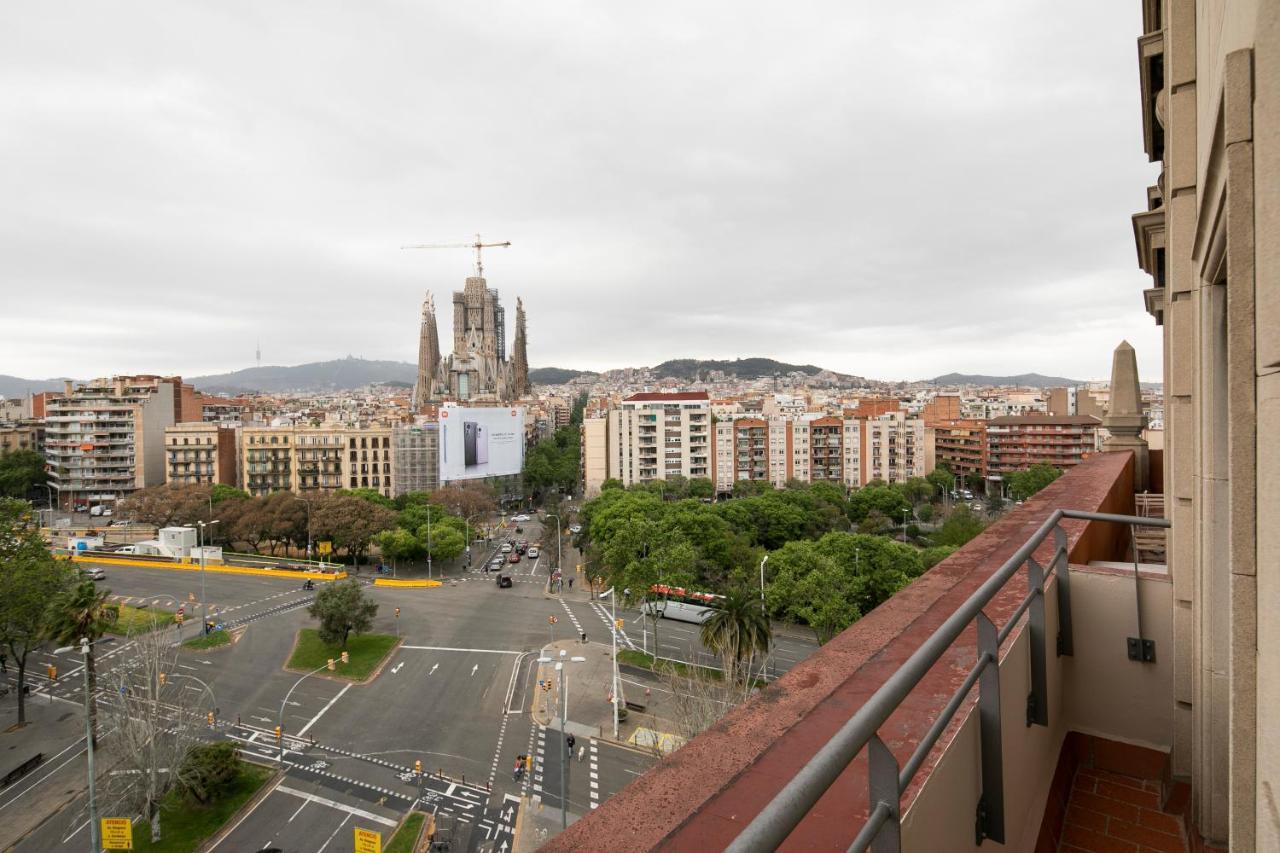Ab Sagrada Familia Views