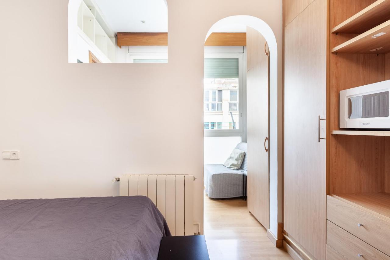 Double With Private Bathroom And Private Kitchen Habitación en casa particular