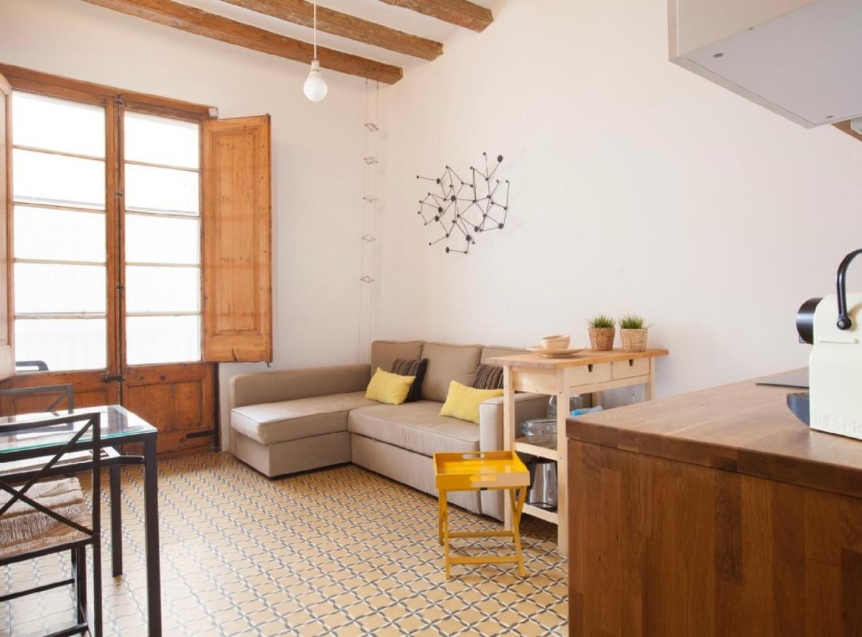 Borrell - Near Ramblas Apartamento *