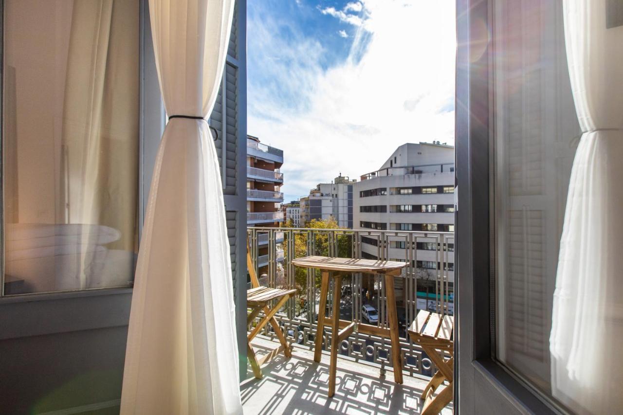 Majestic 4br/4bath In Sagrada Familia Area Apartment