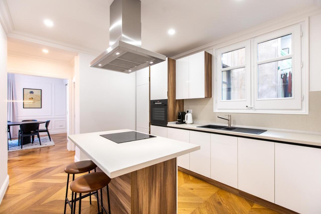 Apartment Majestic 4br/4bath In Sagrada Familia Area Barcelona