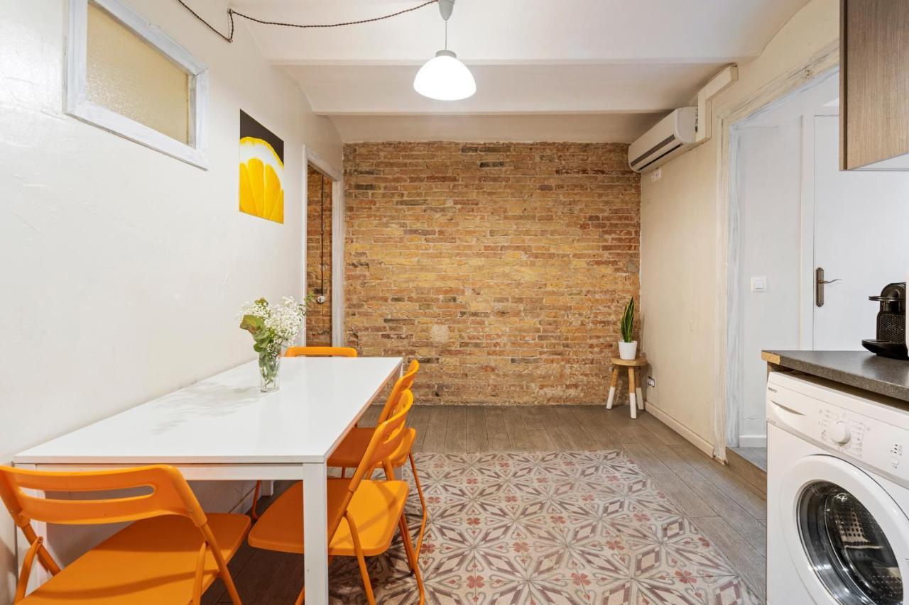 Flateli Poble Sec * Barcelona