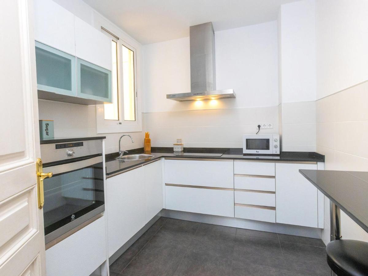 Apartamento Eix-dret-roger De Lluria-valencia By Interhome *