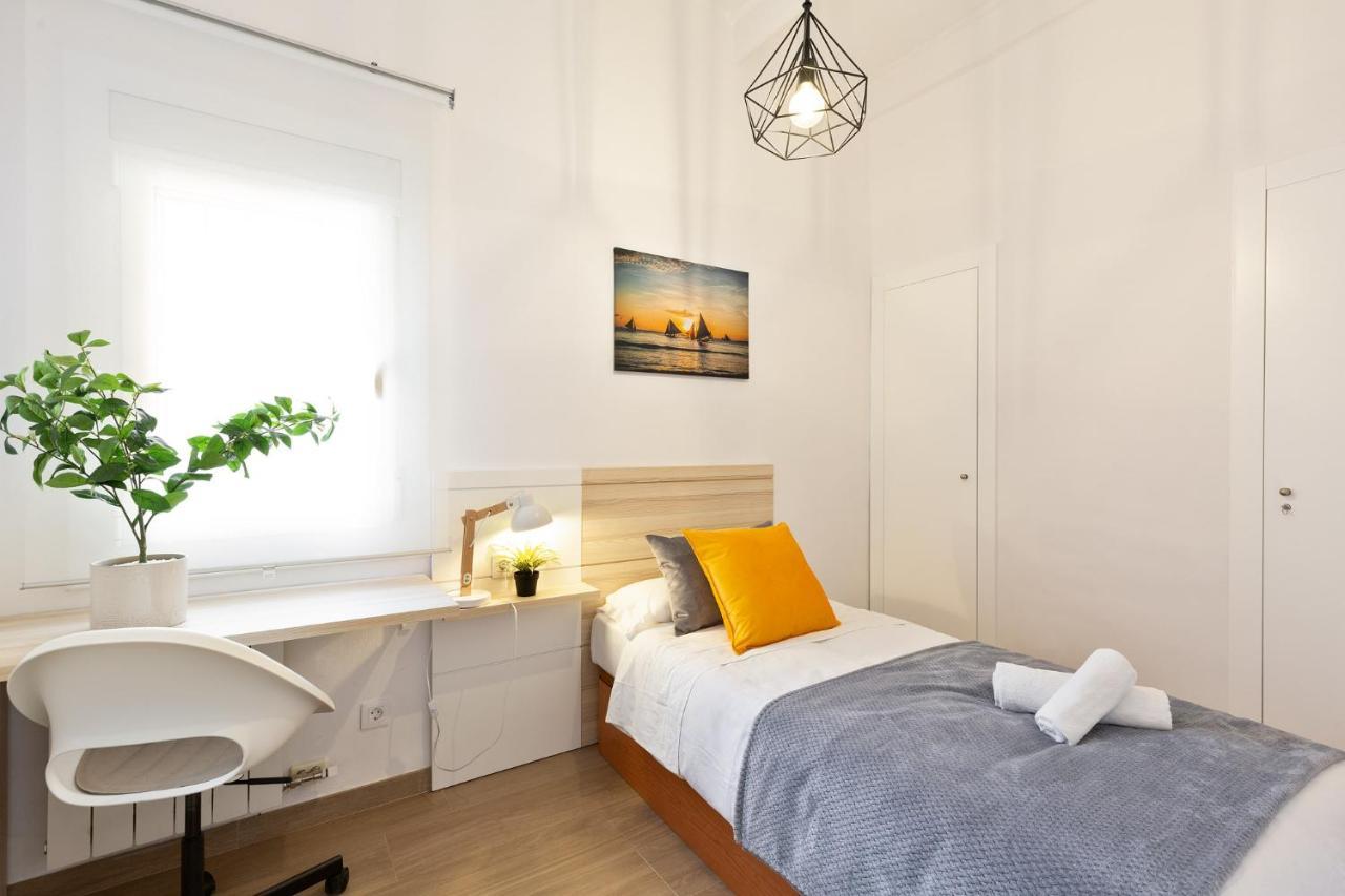 Confort En Playa, 3 Drm Apartment *