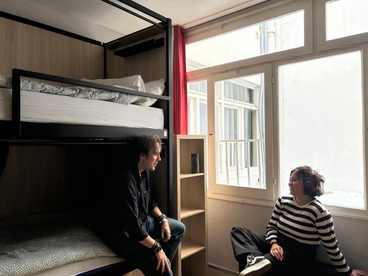Hostal Onefam Les Corts Barcelona