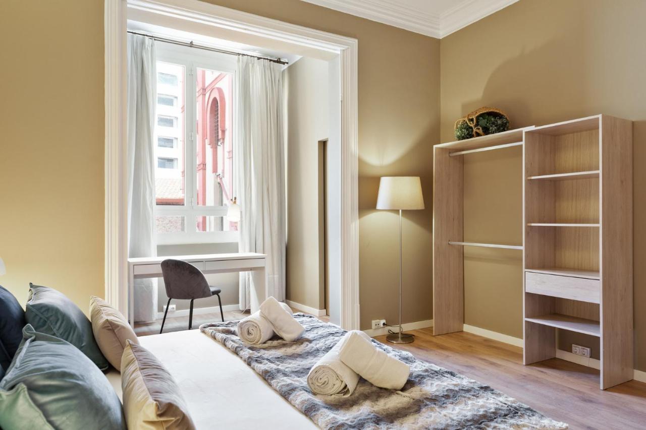Ola Living Diagonal Apartment *