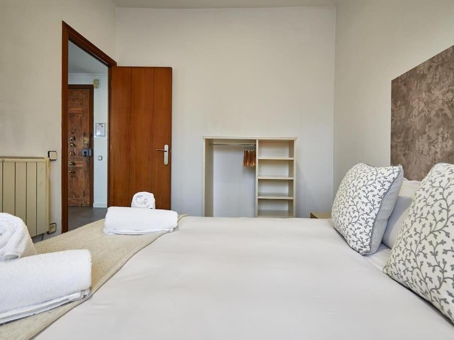 Bed&bcn Arquimedes * Barcelona