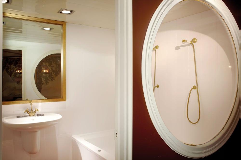 La Franca Travellers Adults Only