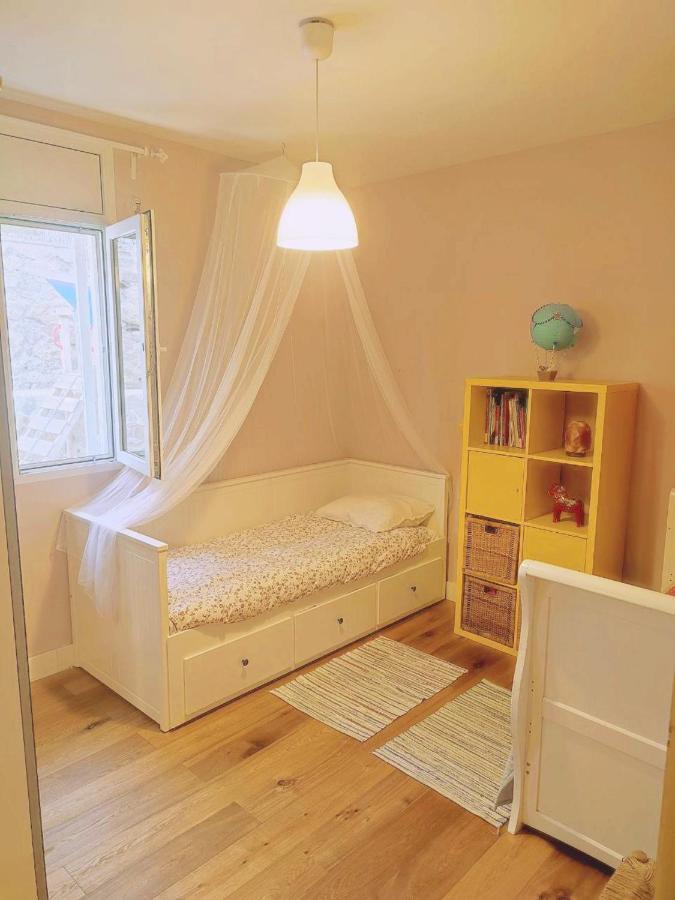 Holiday home House With Pool Near Park Guell Barcelona